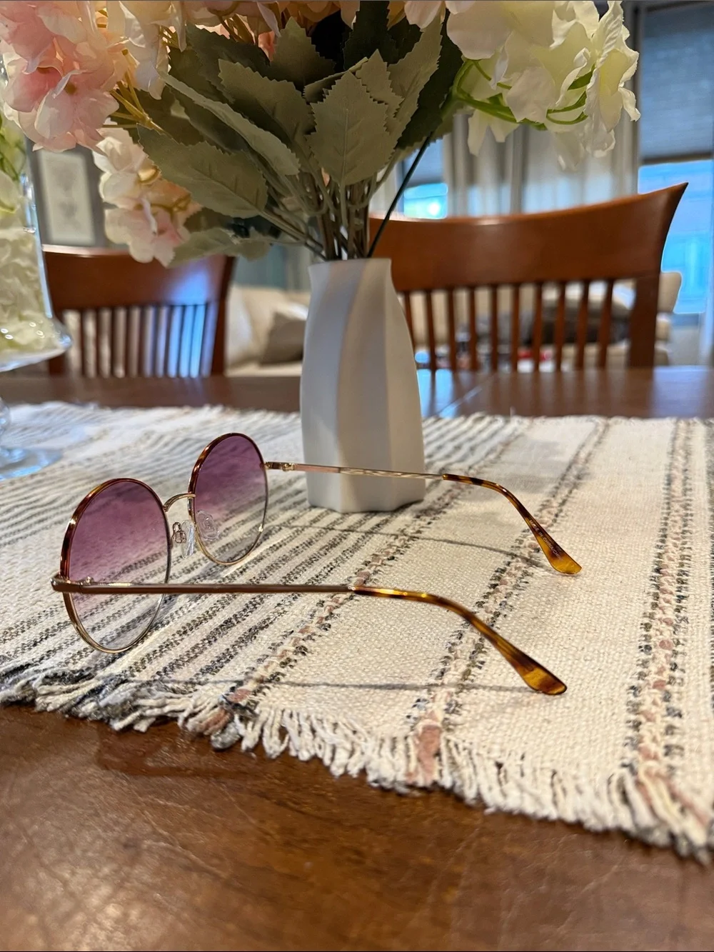 Women’s Round Metal Sunglasses - Pink Gradient Lenses
